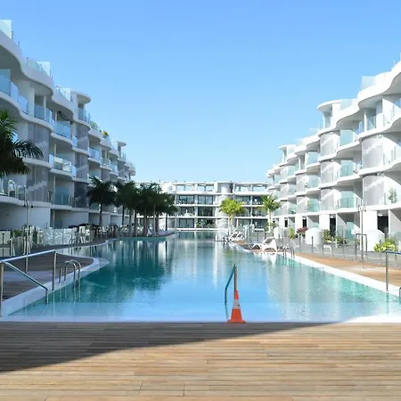 Las Olas * أرونا